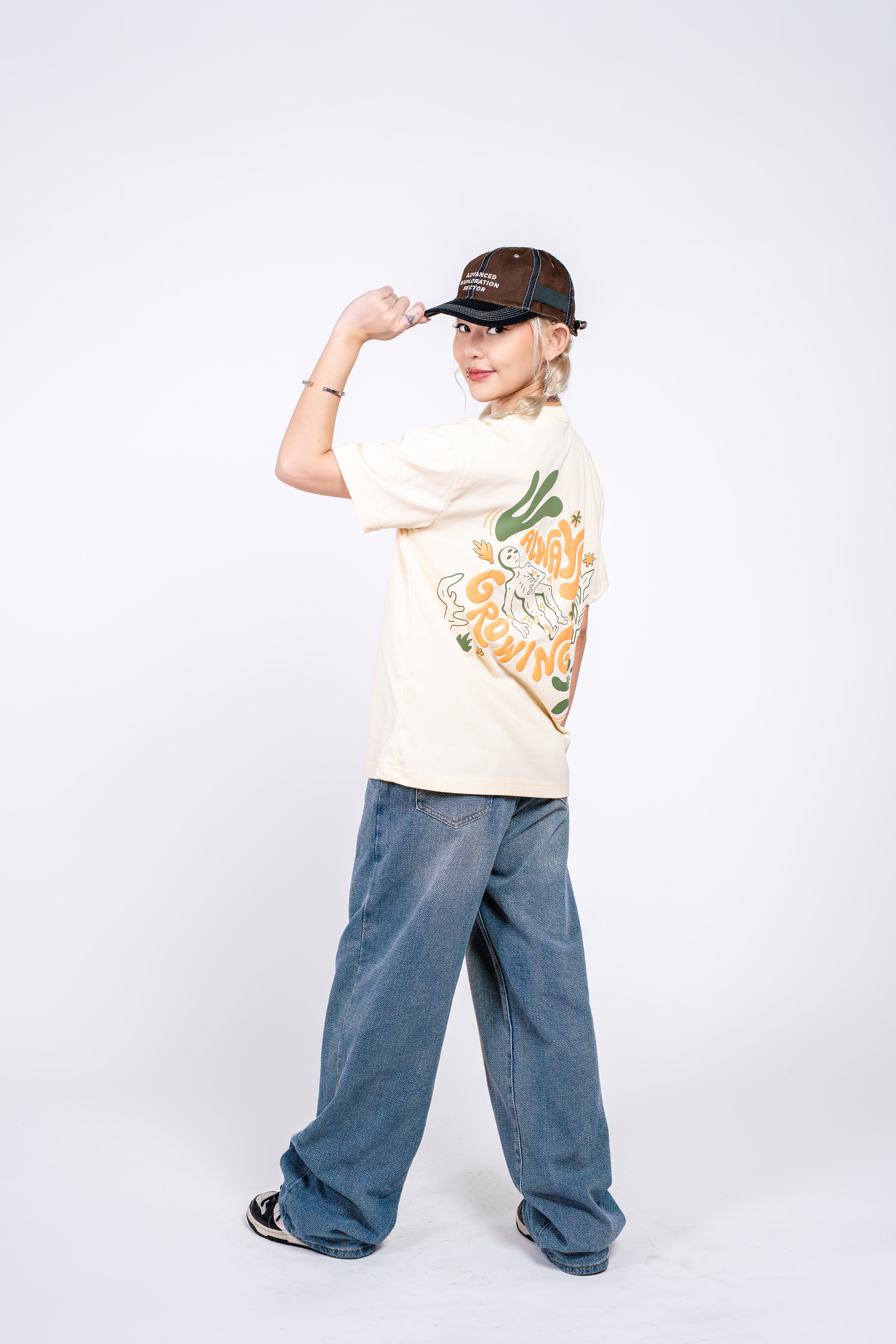 Always Growing Boxy in Cacha