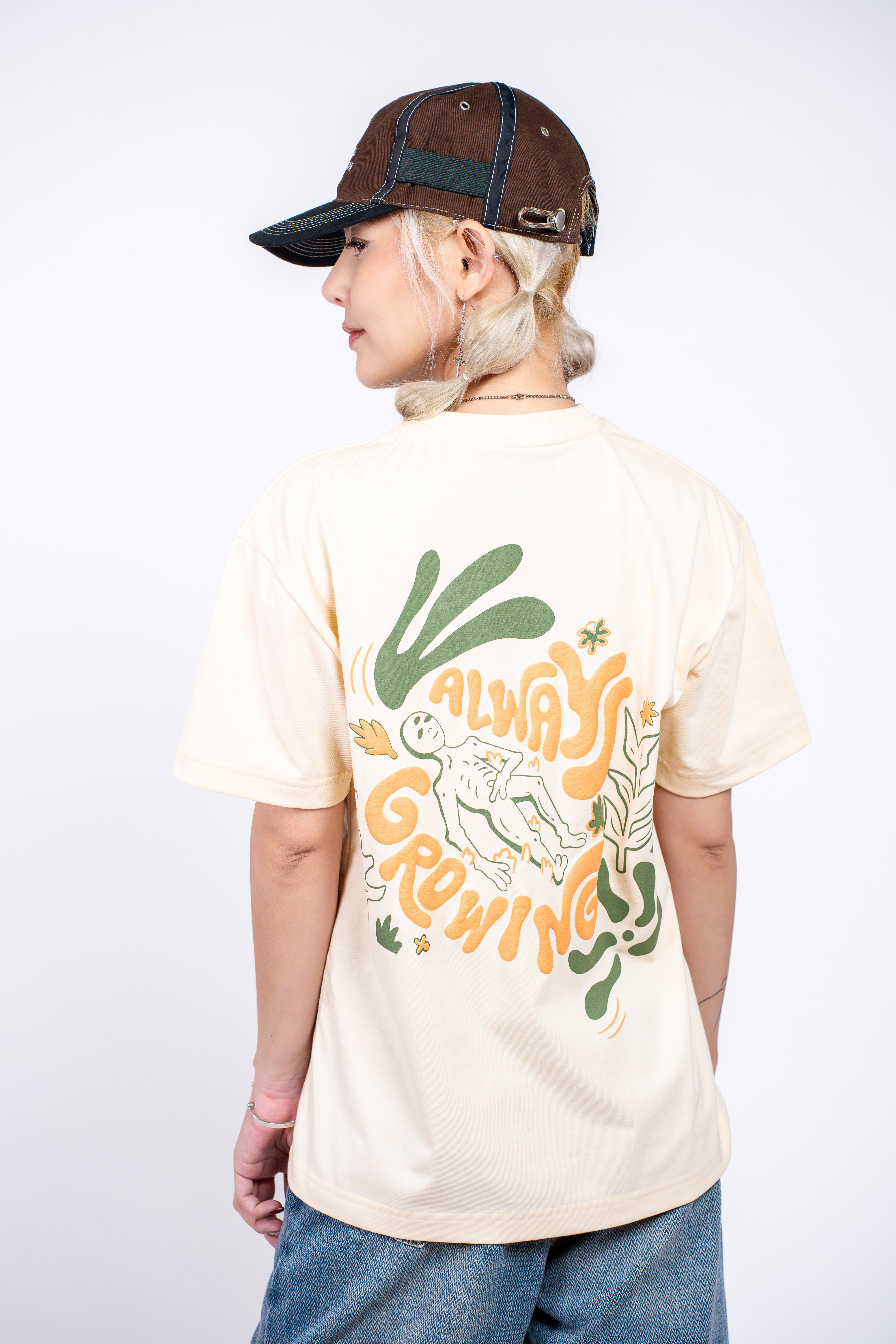 Always Growing Boxy in Cacha