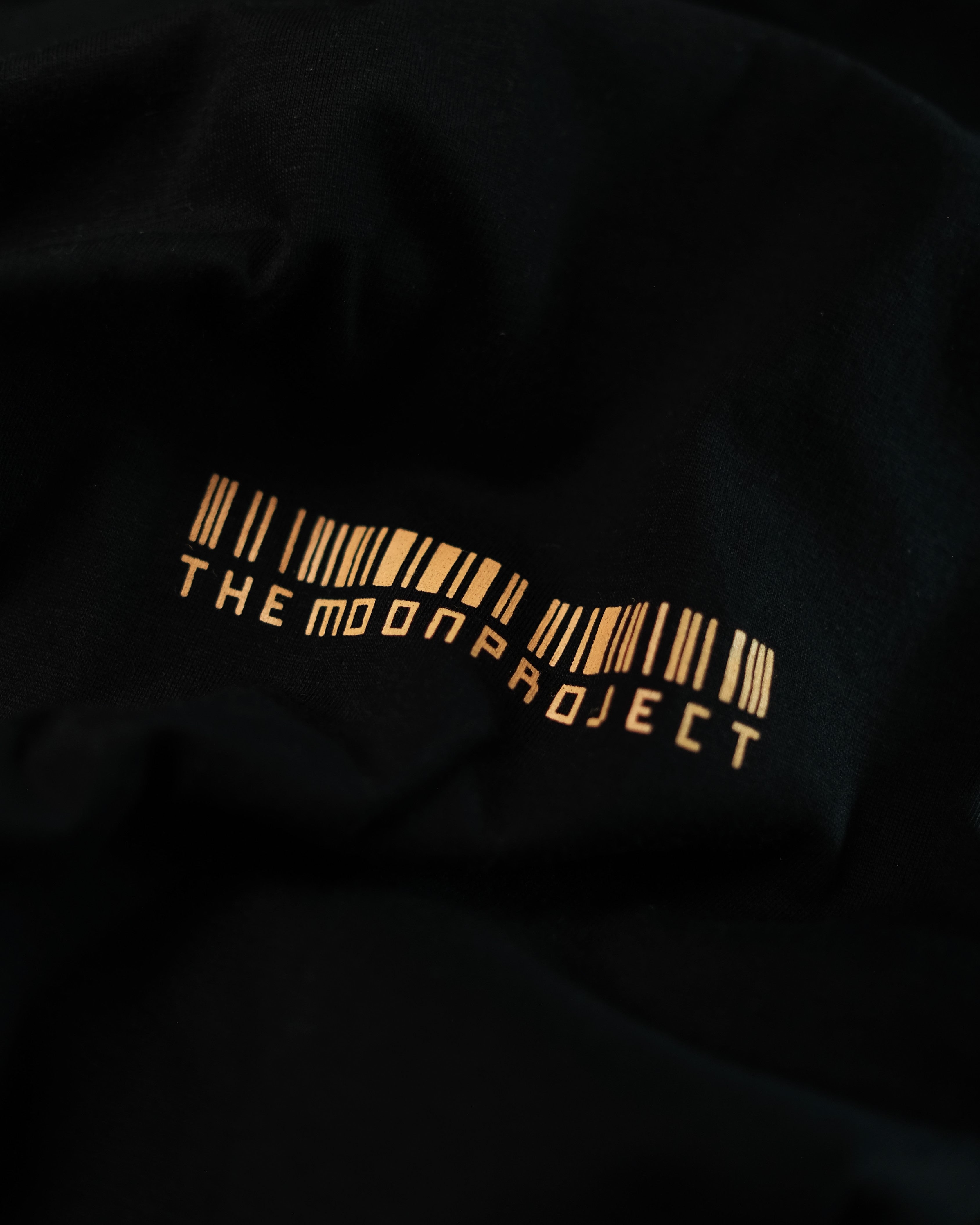 I LEFT EARTH 8-bit Tee in Deep Black