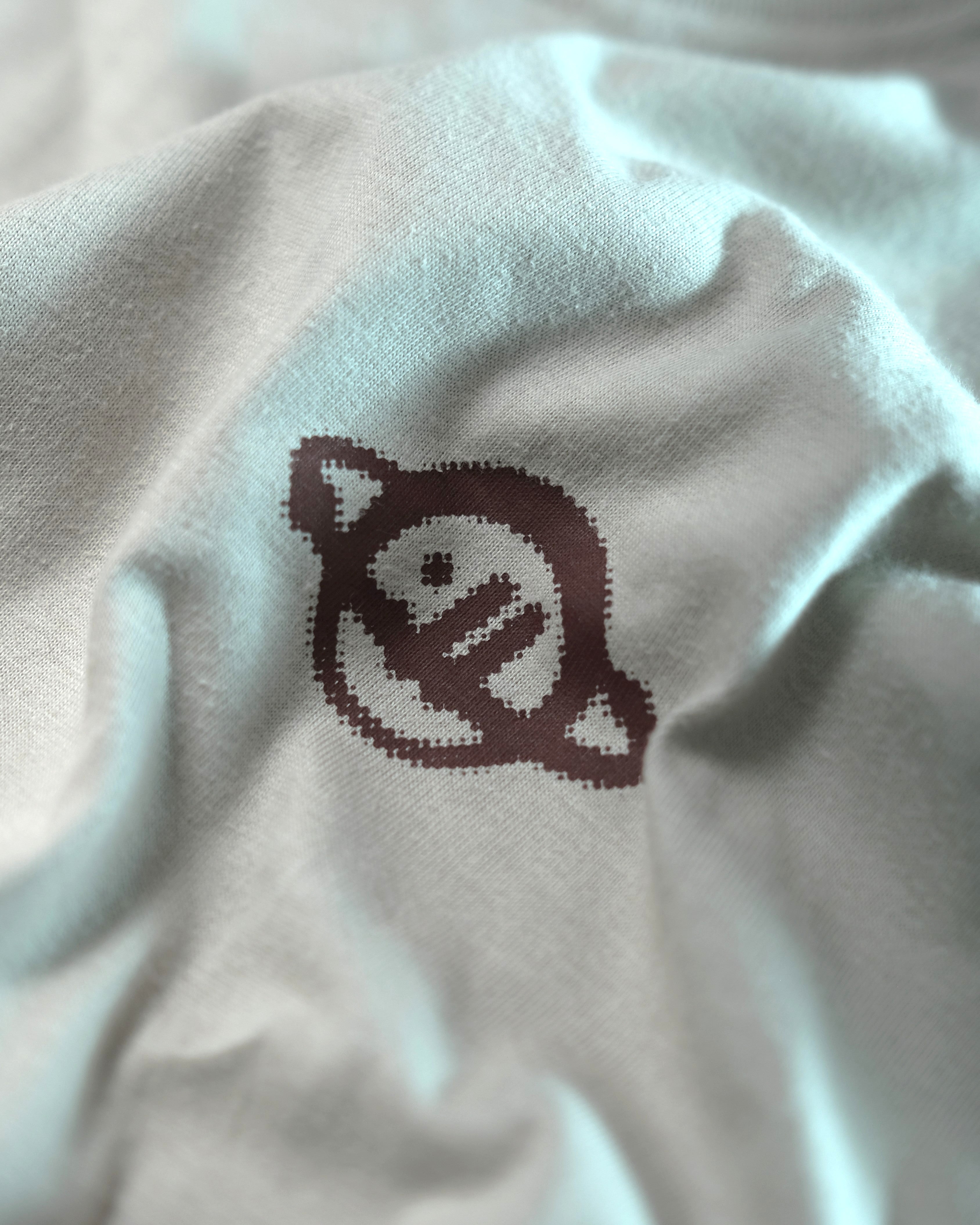 SPACEMAN 8-bit Tee in Cloud Gray